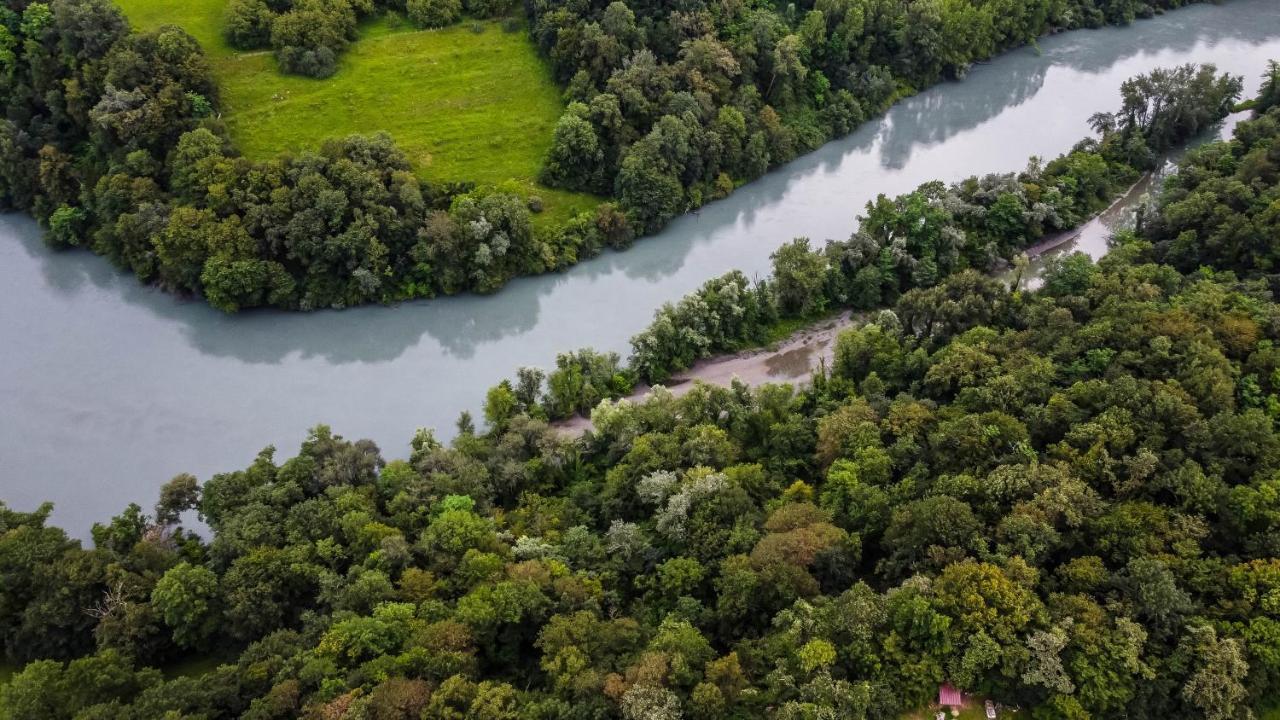 La Vallee Des Noyers Beaulieu  Экстерьер фото