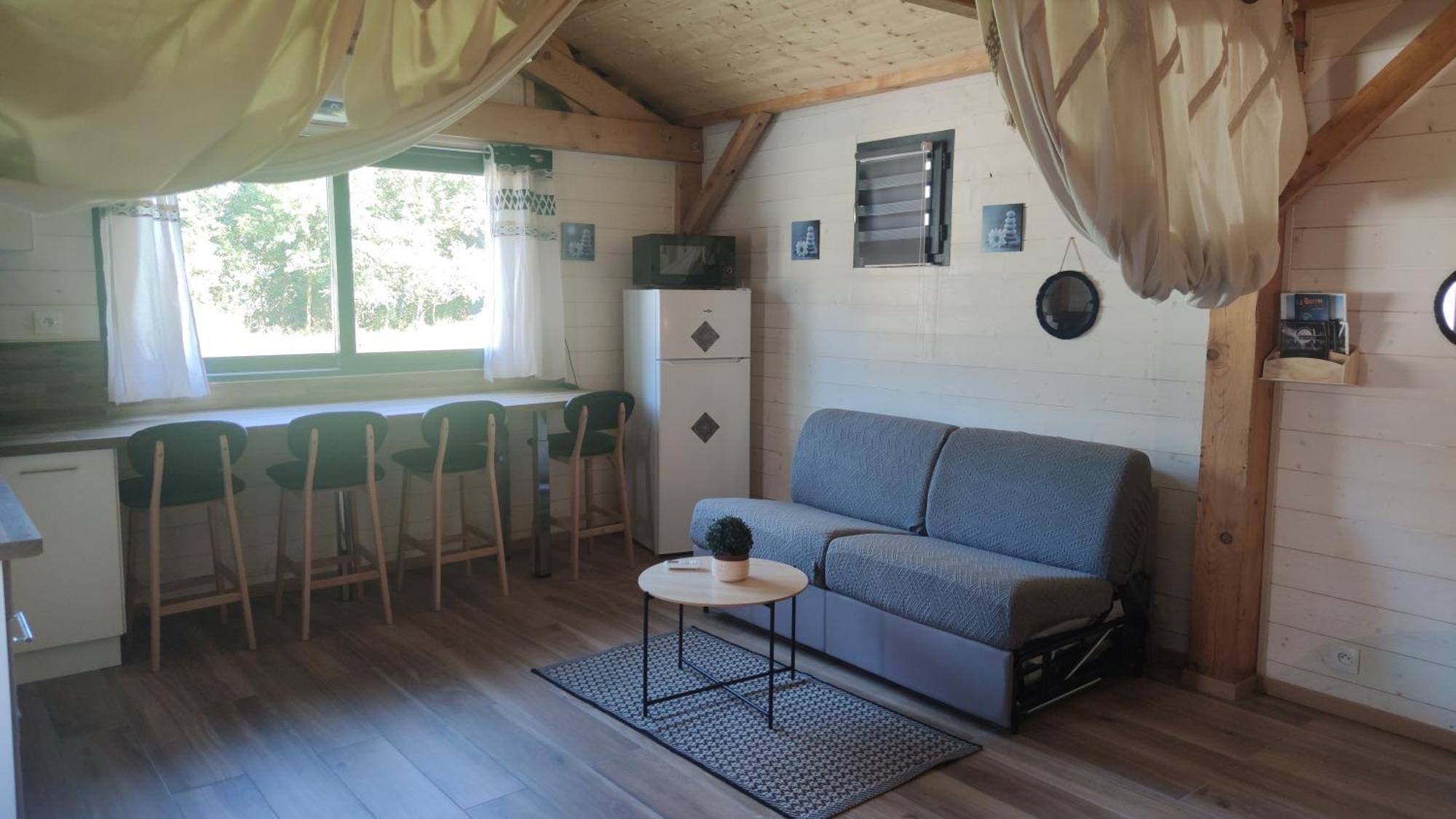 La Vallee Des Noyers Beaulieu  Экстерьер фото